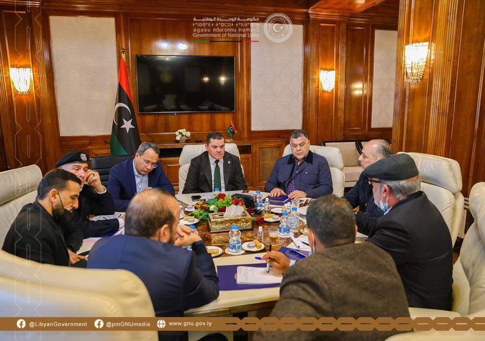 رئيس الوزراء يتابع اعمال اللجنة المركزية للجنسية  طرابلس